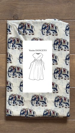 vestito UN MONDO DISEGNATO elefanti